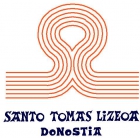 Escudo de Santo Tomás Lizeoa K.E.