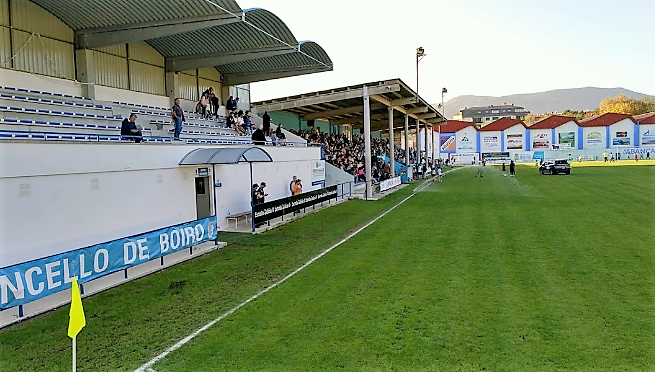 Estadio Municipal de Barraña