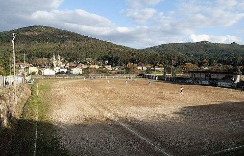 Campo de Futbol O Doce