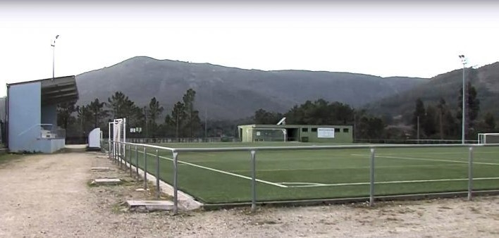 Campo de futbol de Cadreche