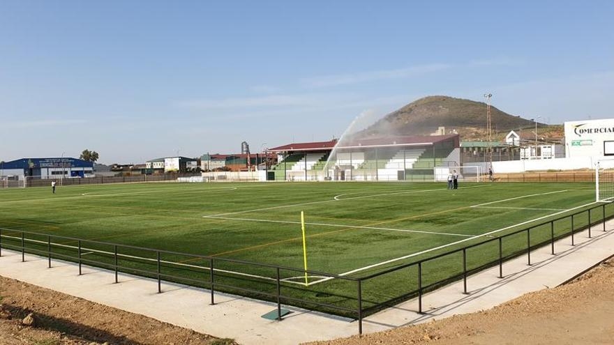 Campo de fútbol Municipal de Logrosán El Palomar